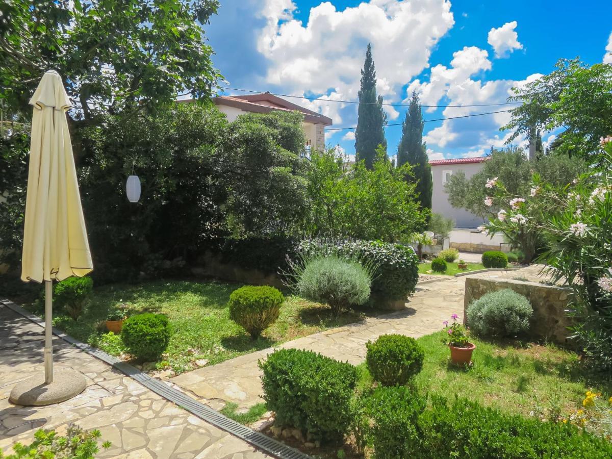 Apartment Gottwald - Srd305 By Interhome Starigrad Paklenica Exterior photo